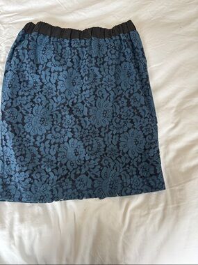 Women's Blue Floral Lace Pencil Skirt with Black Waistband